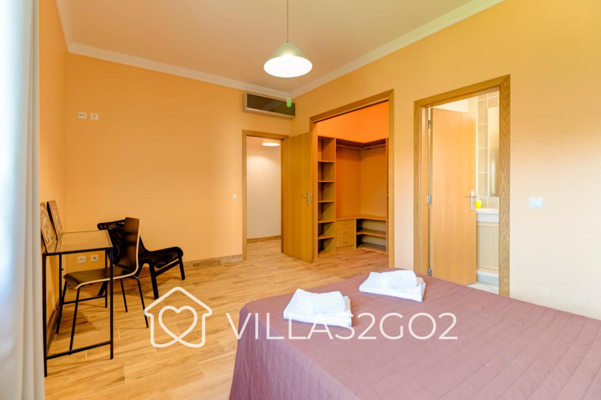 Grace - 5 Bedroom With Swimming Pool *