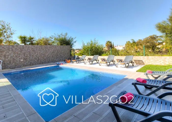 Villa Grace - 5 Bedroom Villa With Swimming Pool